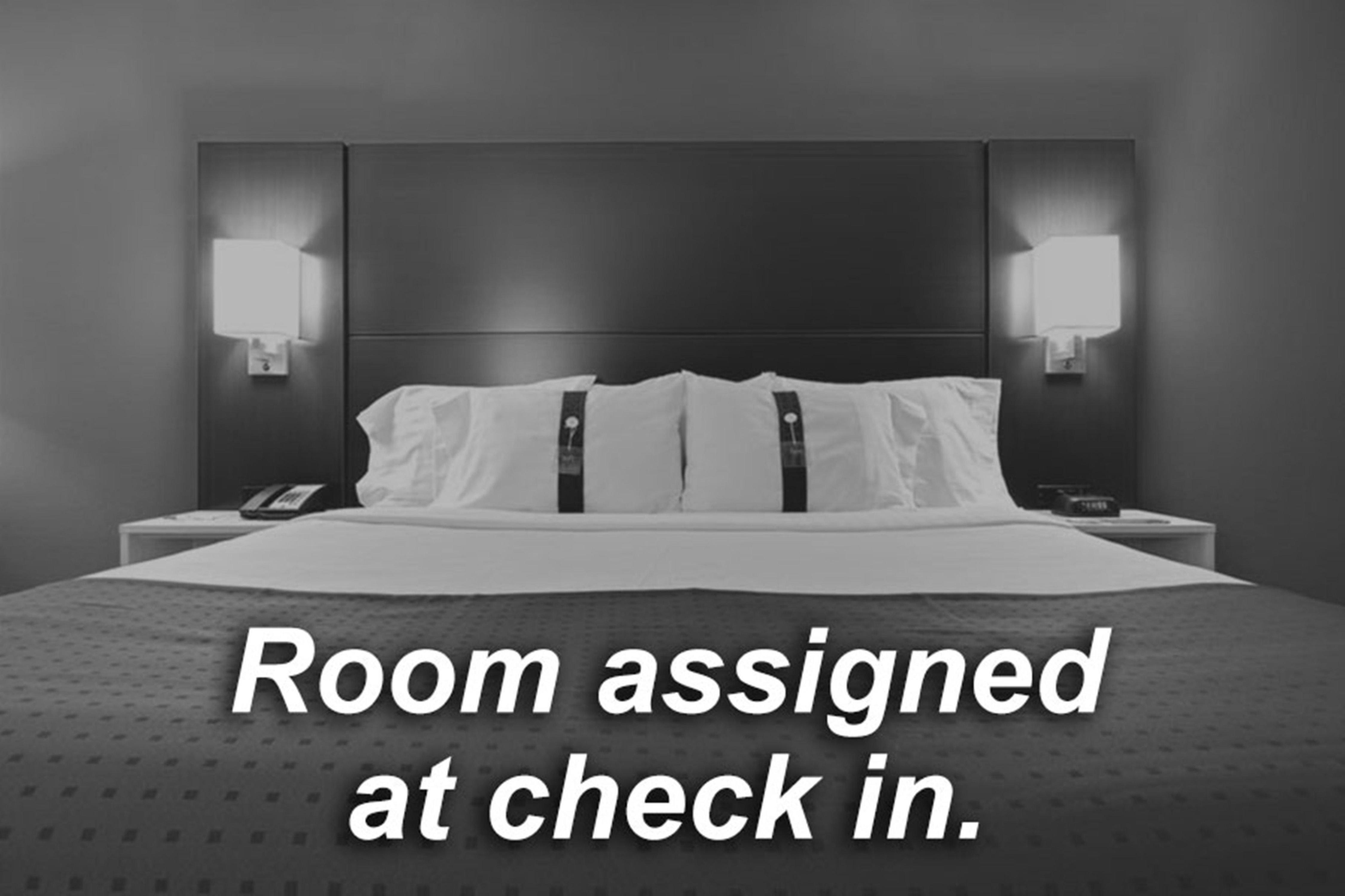 Holiday Inn Express Greensburg By Ihg Екстериор снимка