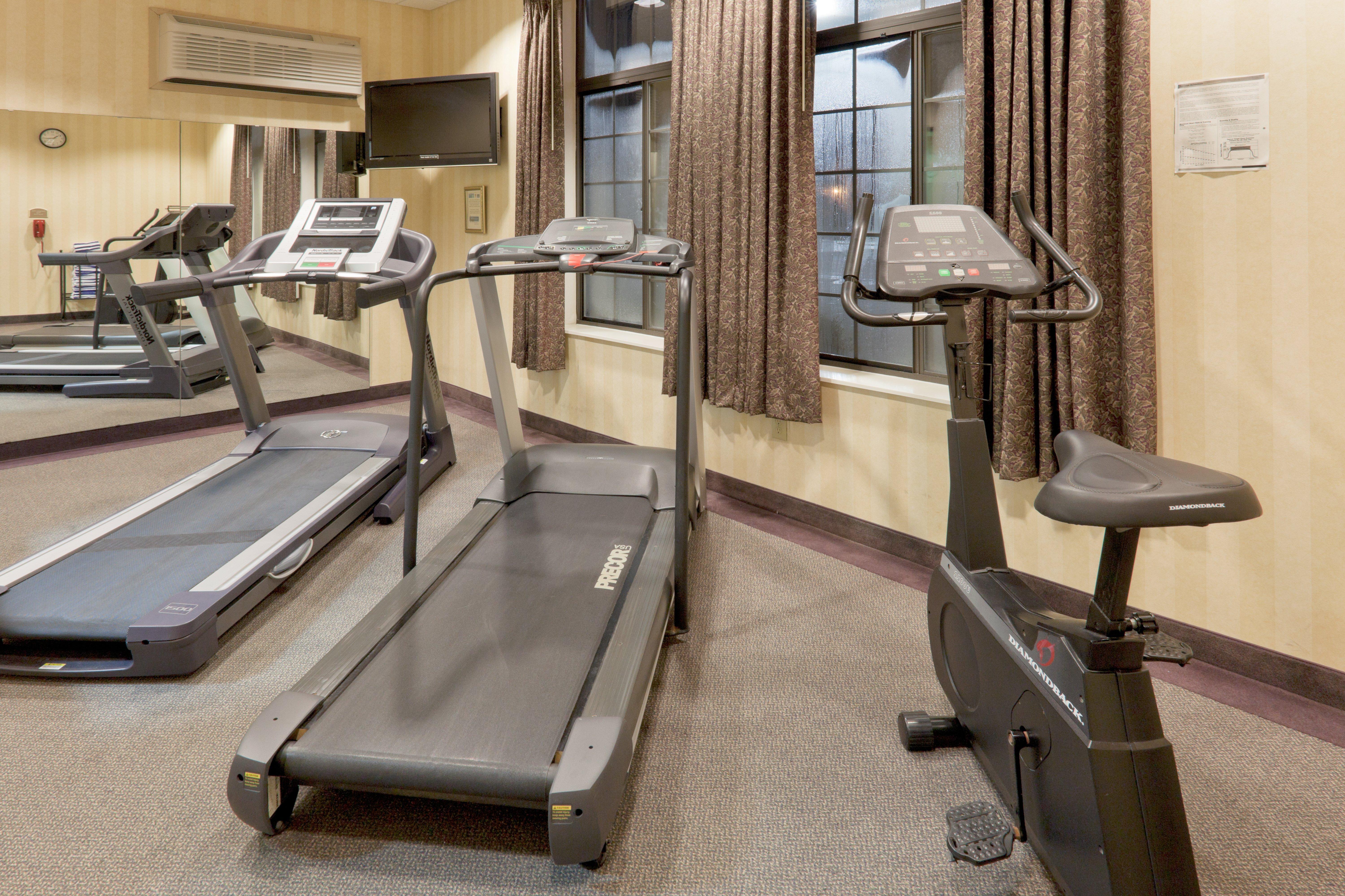 Holiday Inn Express Greensburg By Ihg Екстериор снимка