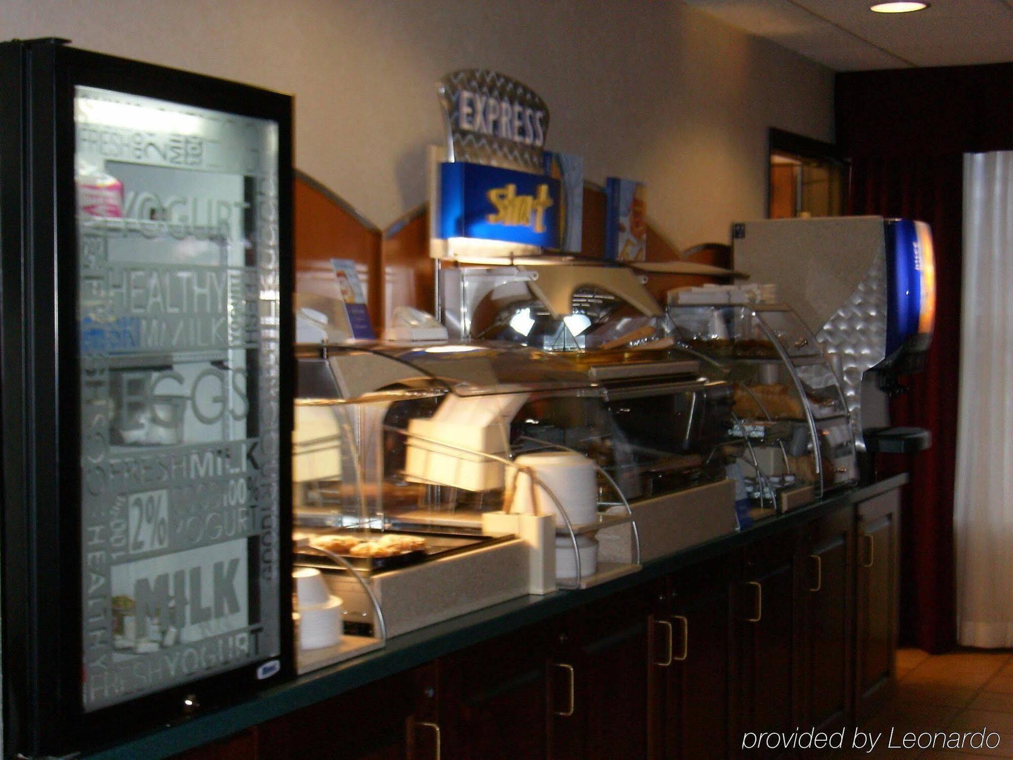 Holiday Inn Express Greensburg By Ihg Екстериор снимка